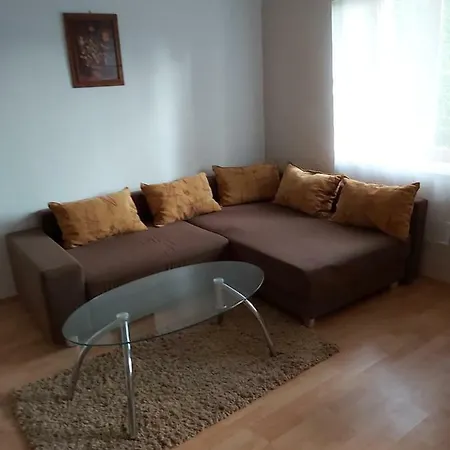 Pelso Apartman Апартаменты