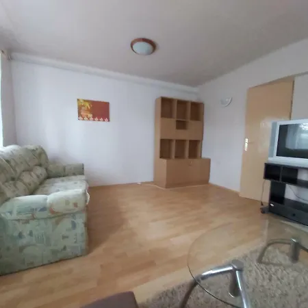 Апартаменты Pelso Apartman