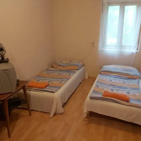 Pelso Apartman Апартаменты *