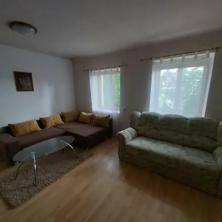 Апартаменты Pelso Apartman